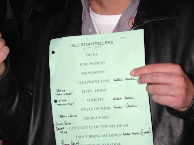 Closeup of the setlist.  What you don't see is that Ma-Ma-Ma-Belle was played as an encore.